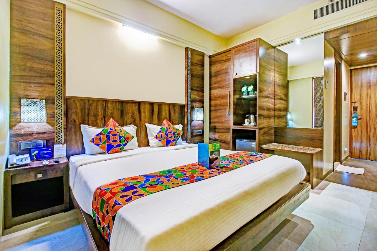 מומביי Hotel Crawford Inn מראה חיצוני תמונה