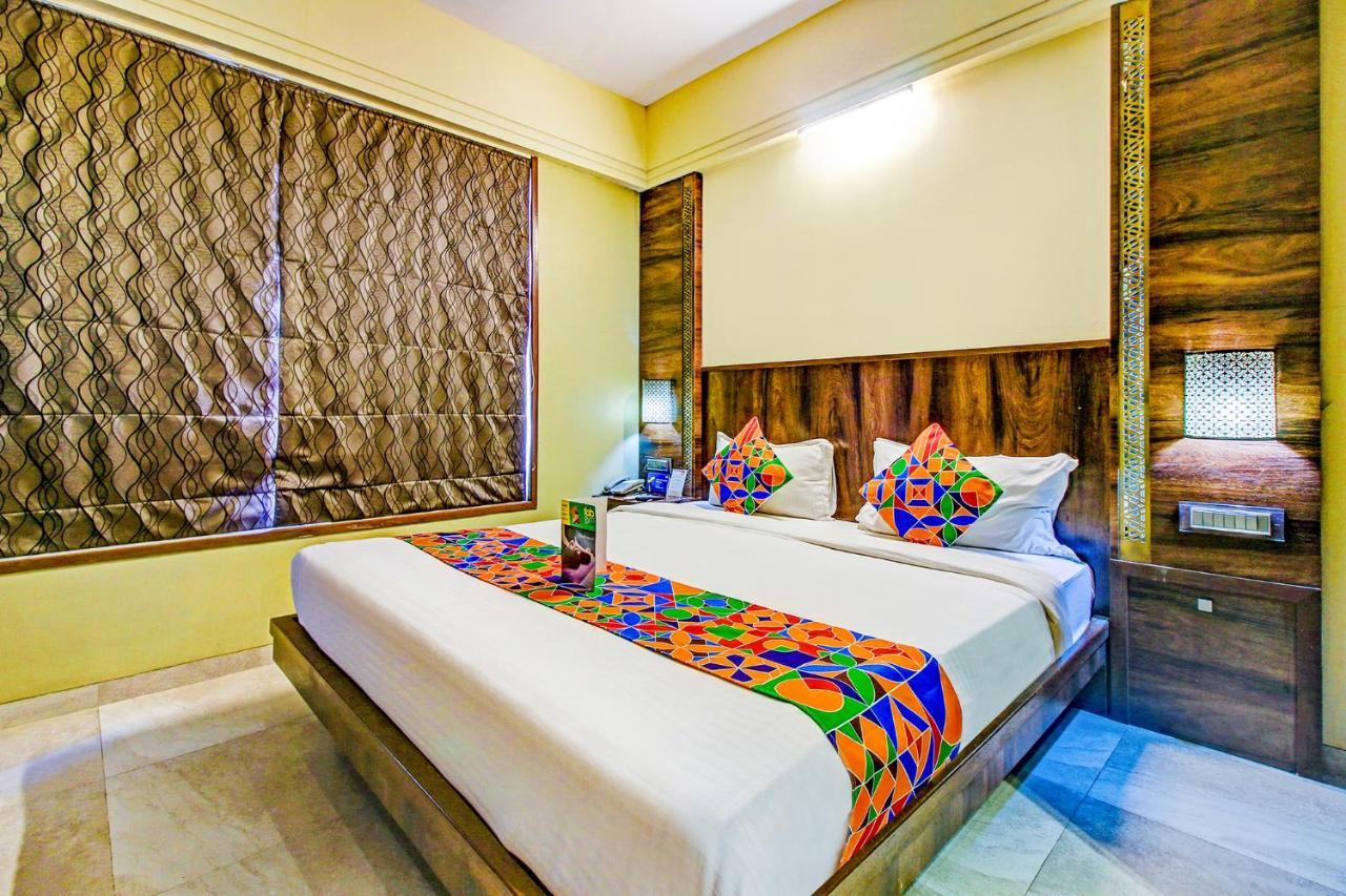 מומביי Hotel Crawford Inn מראה חיצוני תמונה