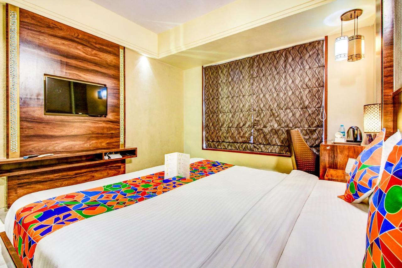 מומביי Hotel Crawford Inn מראה חיצוני תמונה
