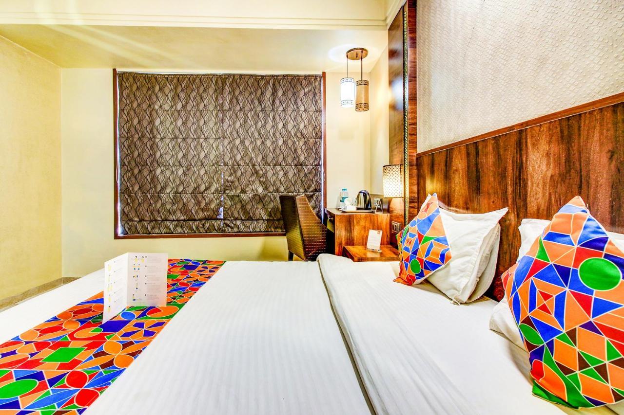 מומביי Hotel Crawford Inn מראה חיצוני תמונה