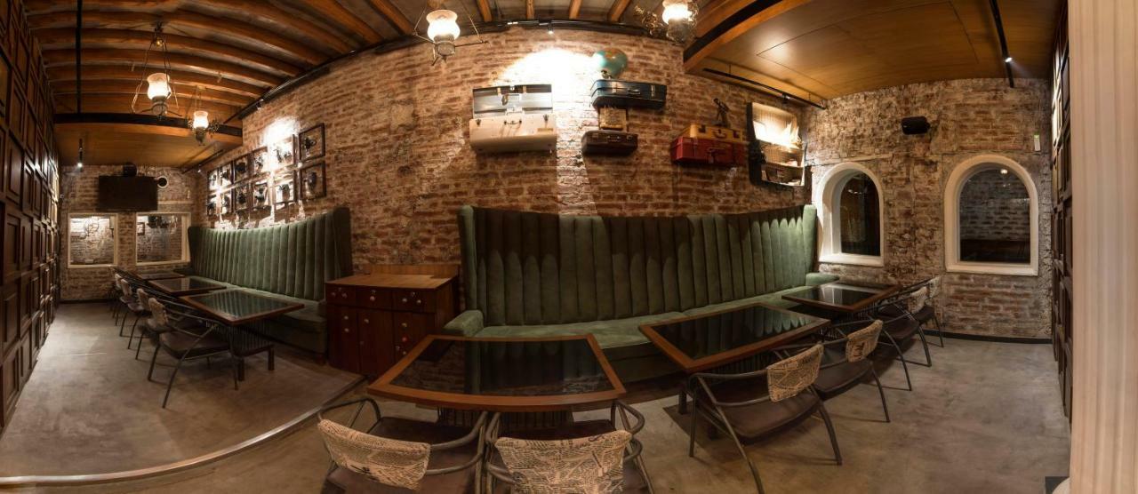 מומביי Hotel Crawford Inn מראה חיצוני תמונה